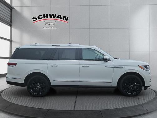 2024 Lincoln Navigator L Reserve