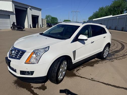 White 2013 Cadillac SRX Premium Collection