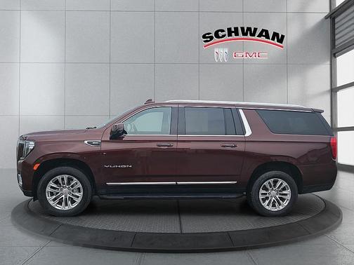 2022 GMC Yukon XL SLT