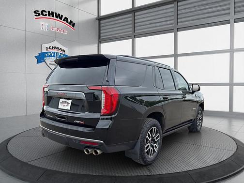 Onyx Black 2024 GMC Yukon 4WD AT4