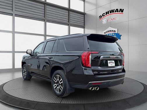 Onyx Black 2024 GMC Yukon 4WD AT4