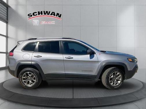 2021 Jeep Cherokee Trailhawk