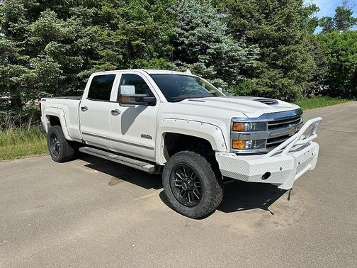 white 2019 Chevrolet Silverado 2500 High Country