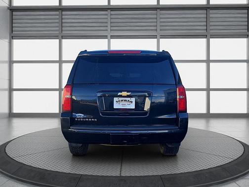 2017 Chevrolet Suburban LT