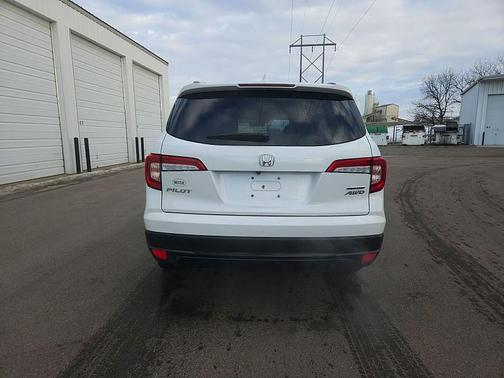 2022 Honda Pilot AWD Special Edition