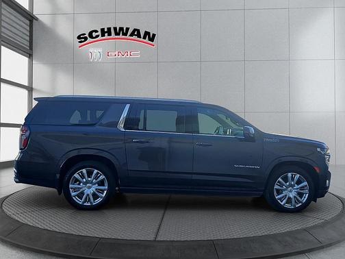 2021 Chevrolet Suburban 4WD High Country