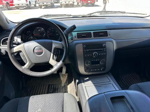white 2012 GMC Sierra 1500 SLE