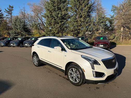 2022 Cadillac XT5 Premium Luxury