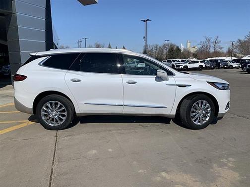 White Frost Tricoat 2019 Buick Enclave Premium