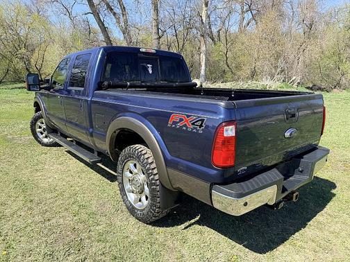 Blue Jeans Metallic 2015 Ford F-250 Lariat