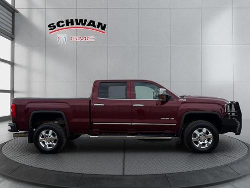 2017 GMC Sierra 2500 SLT