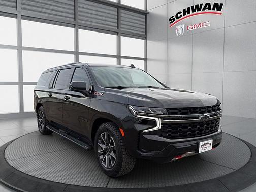 2021 Chevrolet Suburban 4WD Z71