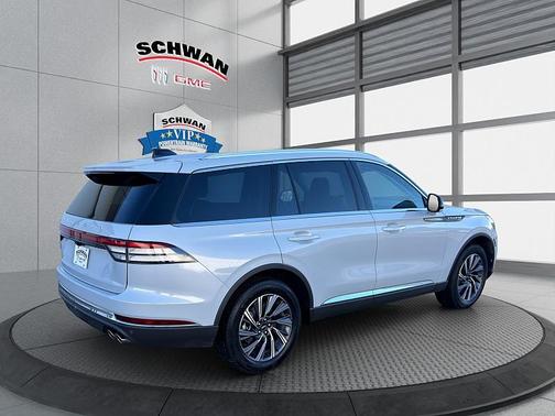 2025 Lincoln Aviator Premiere