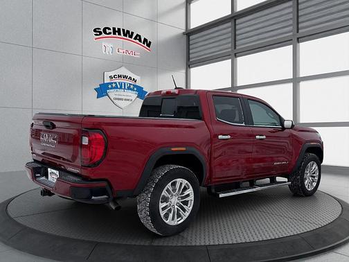 2025 GMC Canyon Denali