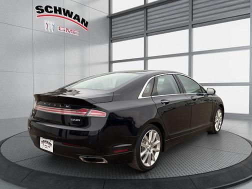 2016 Lincoln MKZ Base