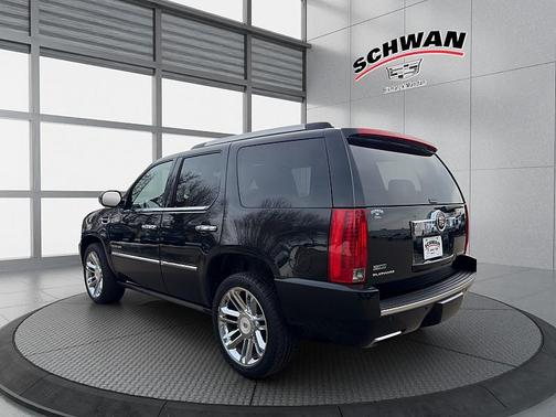 2012 Cadillac Escalade Platinum Edition