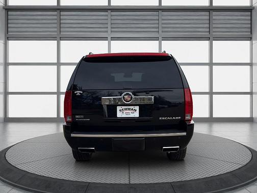 2012 Cadillac Escalade Platinum Edition
