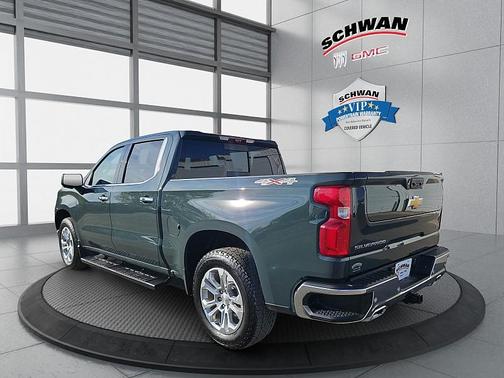 2025 Chevrolet Silverado 1500 LTZ