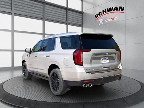 Pearl Beige Metallic 2022 GMC Yukon Denali