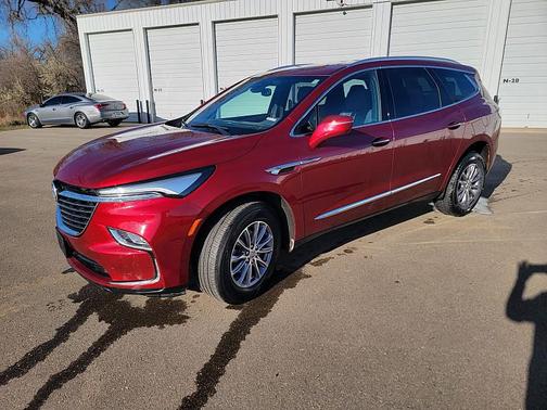 2024 Buick Enclave Essence