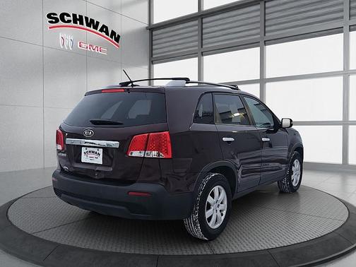 2011 Kia Sorento LX
