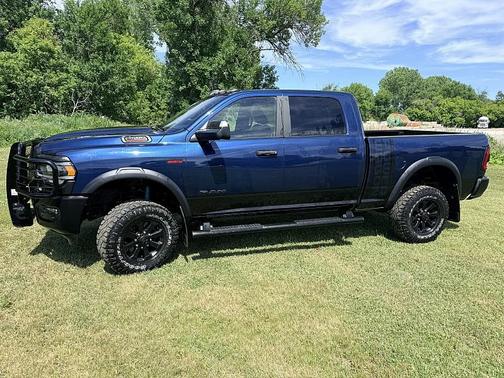 Patriot Blue Pearlcoat 2022 RAM 2500 Power Wagon