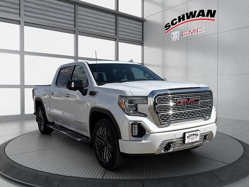 White Frost Tricoat 2019 GMC Sierra 1500 Denali