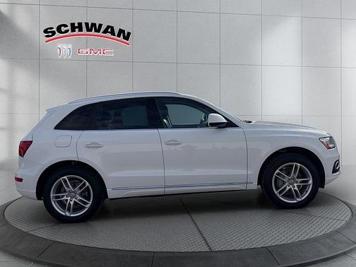 2016 Audi Q5 2.0T Premium Plus