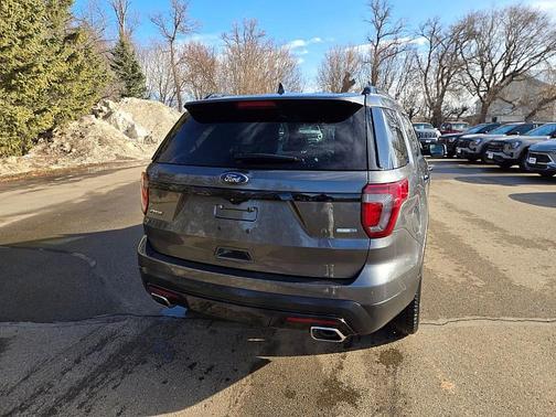 2017 Ford Explorer sport