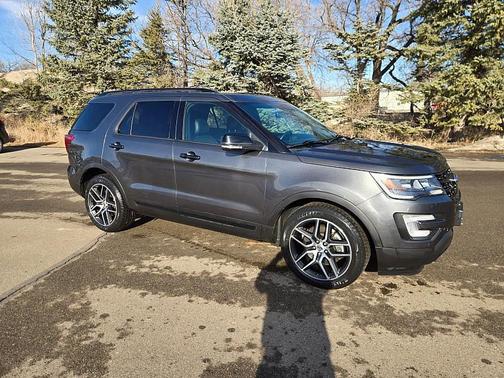 2017 Ford Explorer sport