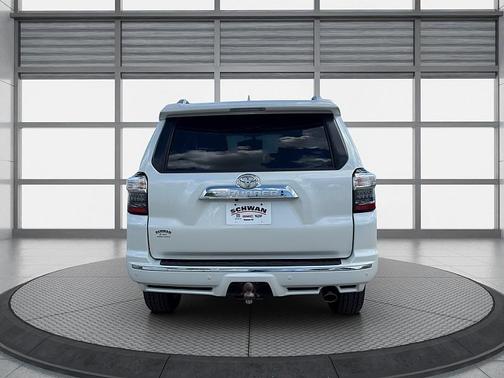 Blizzard Pearl 2019 Toyota 4Runner Limited