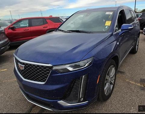 2025 Cadillac XT6 Premium Luxury AWD