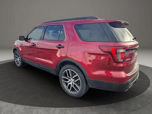 2017 Ford Explorer sport