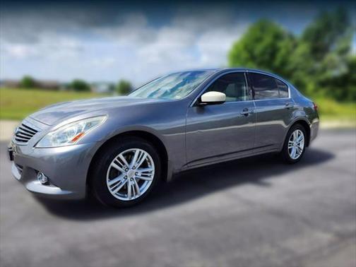 2011 INFINITI G37x Base