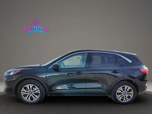 2022 Ford Escape SEL