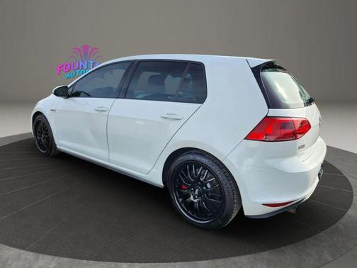 2016 Volkswagen Golf GTI 2.0T Autobahn w/Performance Package 4-Door