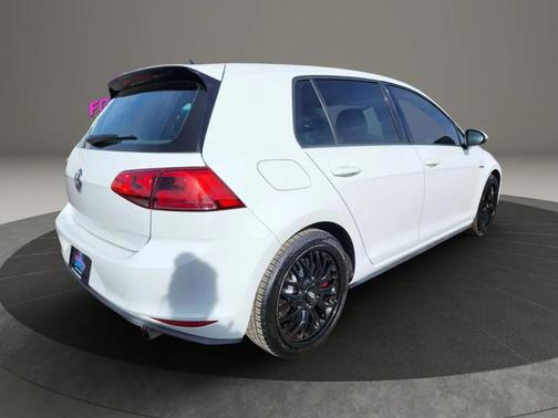 2016 Volkswagen Golf GTI 2.0T Autobahn w/Performance Package 4-Door