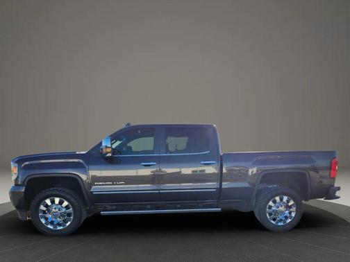 2016 GMC Sierra 2500 Denali