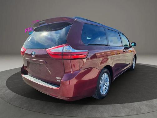 2015 Toyota Sienna XLE Premium