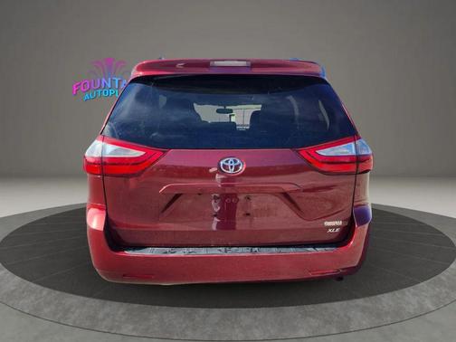 2015 Toyota Sienna XLE Premium