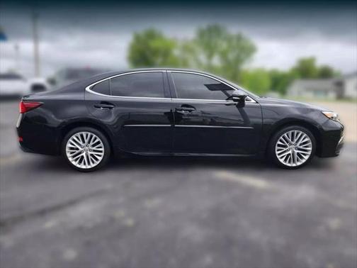 2016 Lexus ES 350 Base