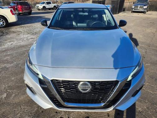 2019 Nissan Altima 2.5 SR