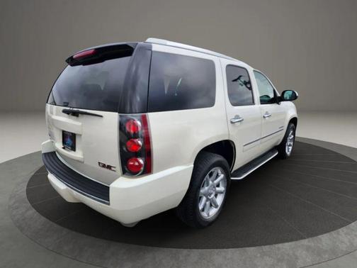 2011 GMC Yukon Denali