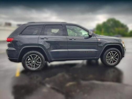 2017 Jeep Grand Cherokee Trailhawk