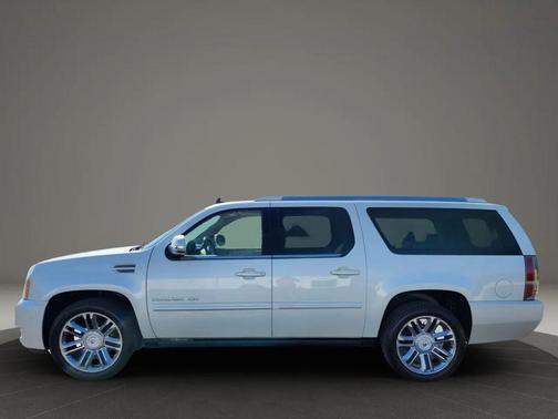 2014 Cadillac Escalade ESV Sport