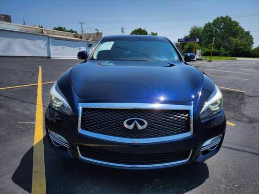 2018 INFINITI Q70L 3.7X LUXE