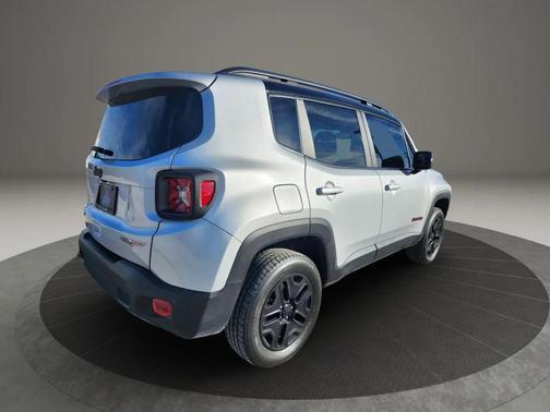 2018 Jeep Renegade Trailhawk
