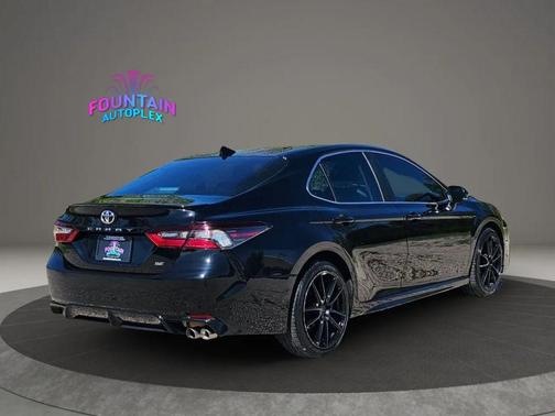 Midnight Black Metallic 2023 Toyota Camry SE