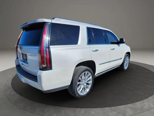 2017 Cadillac Escalade Premium Luxury