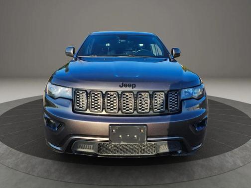 2017 Jeep Grand Cherokee Altitude